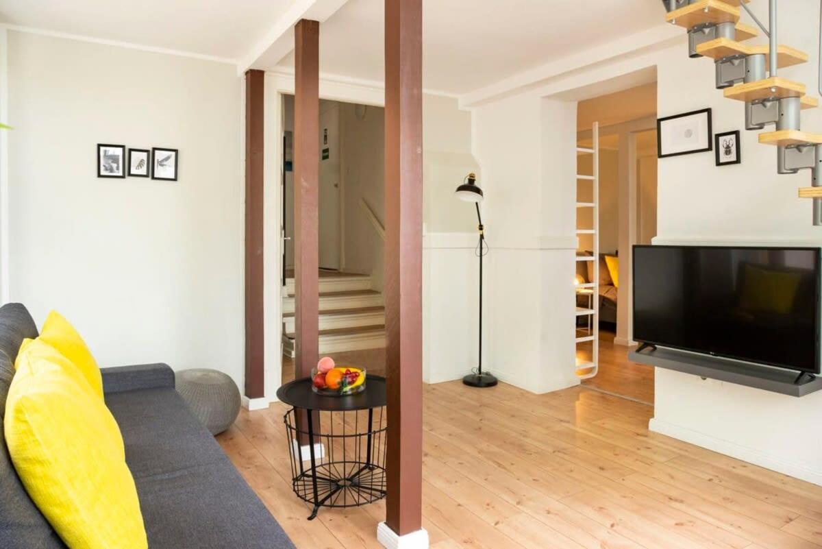 Appartement Stylish Loft Selfcheckin Street Parking *