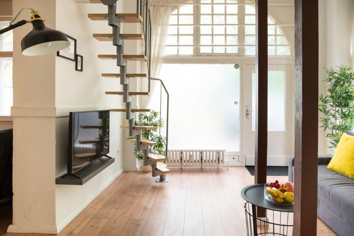 Stylish Loft Selfcheckin Street Parking Appartement